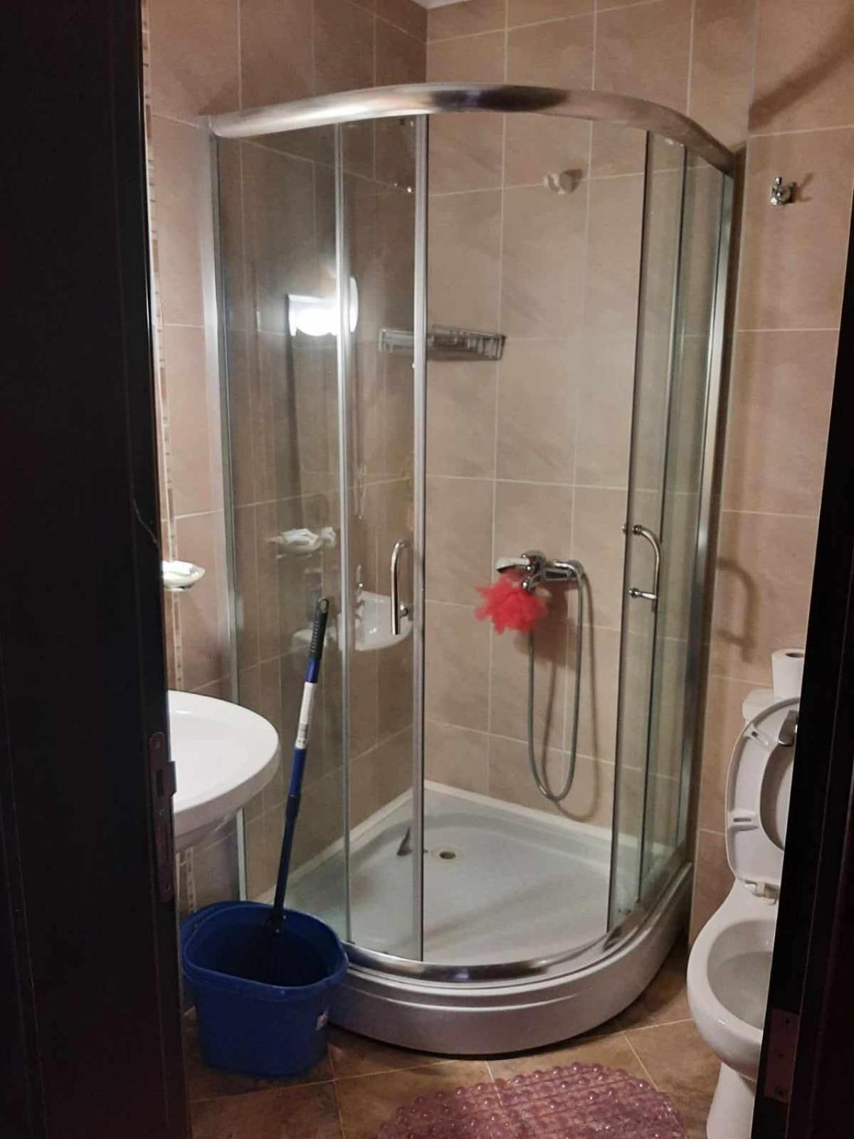 Тайната Квартира - The Secret Apartment ปอมโปโรโว ภายนอก รูปภาพ
